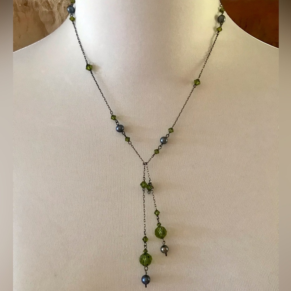 Li Li Clever Swarovski Crystal Green, Blue & Silver Necklace with earrings